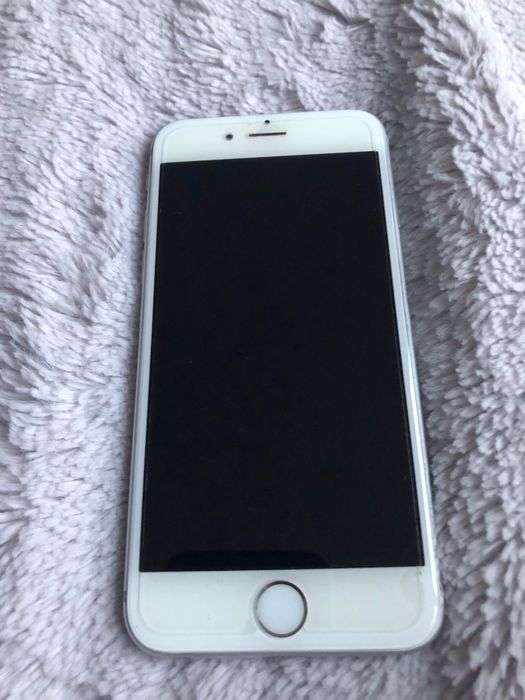 iPhone 6S 64 GB srebrny w świetnym stanie sprawny