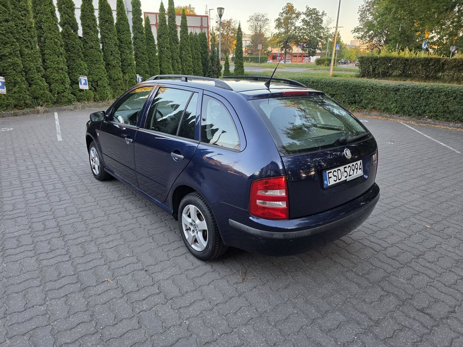 VW Skoda Fabia 1.4 75 KM 2004r - długie opłaty