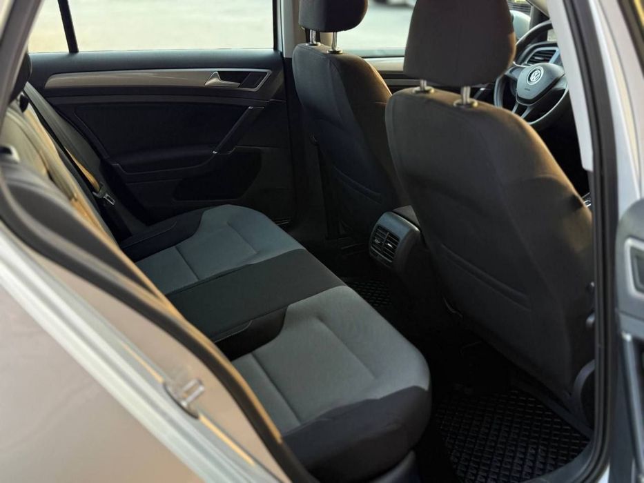 Продам vw E-Golf