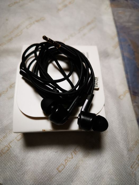 Xiaomi Bullet Earphones/In-ear Headphones, Various Models64752114178306122