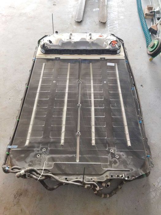 Батарея Tesla Model 3 2021-2023 166696800C