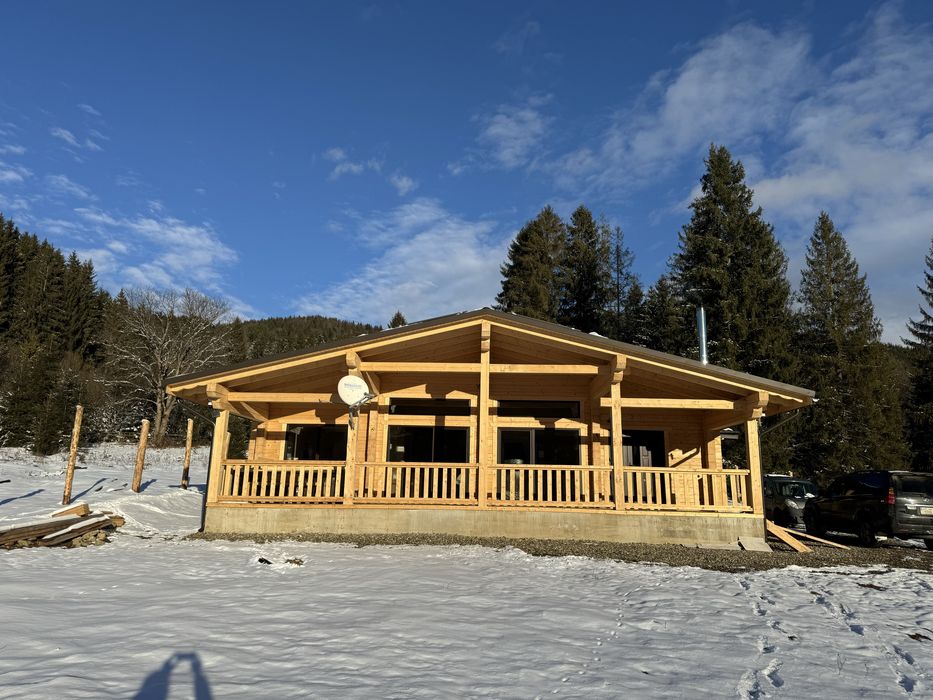 Будівництво деревʼяного будинку під ключ