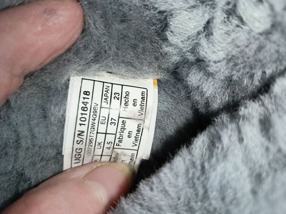 UGG Australia roz. 37 - dł.wkł. 23,5 cm- skóra- super stan