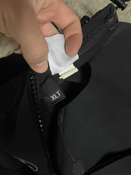 fatos de surf varios tamanhos