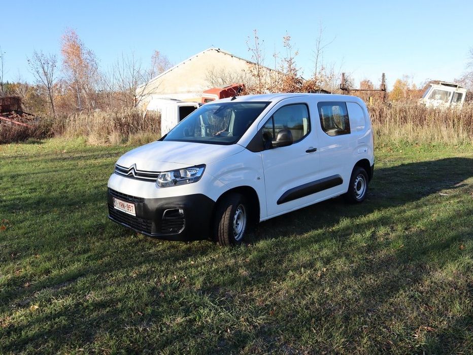 Citroën Berlingo 1.5 HDI S/S Club  Klima, Nawigacja, Czujniki cofania, tempomat, CarPlay, faktura vat