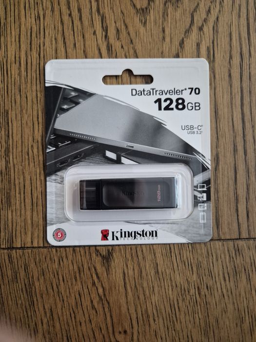 Kingston DataTraveler 70 128 gb USB C ;USB 3.2