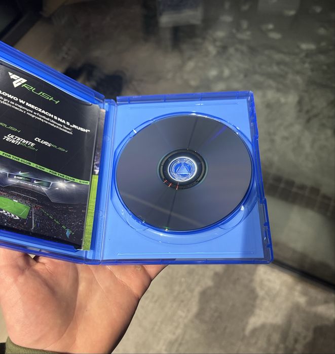 Gra Fc 25 ps4 wersja polska