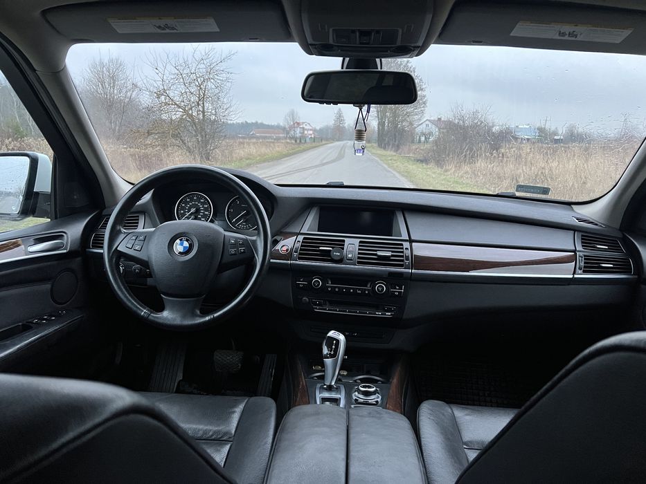 Bmw X5 e70 M57 bi turbo 286km panorama kamery 360 hifi keyless ZAMIANA