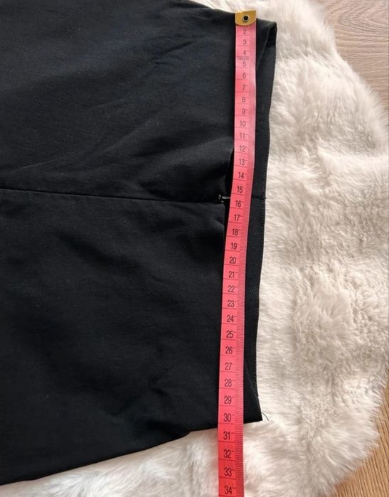 Czarne dopasowane spodnie z zamkiem proste eleganskie 36/S/basic classy casual elegant office