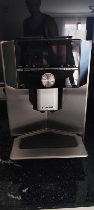 Ekspres do kawy Siemens EQ 9 EQ.9 S700 po serwisie stan perfekcyjny
