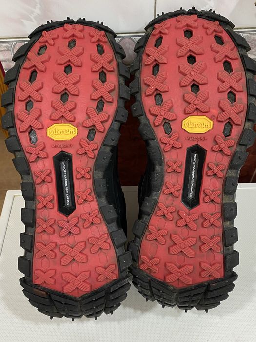 MONCLER кроссовки ботинки.