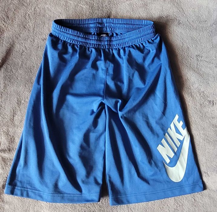 Spodenki Nike DRI- FIT 12-13lat