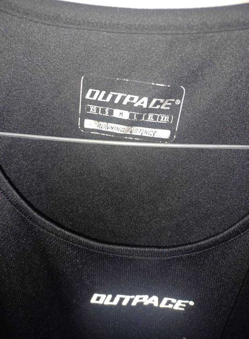 T-shirt de desporto Outpace