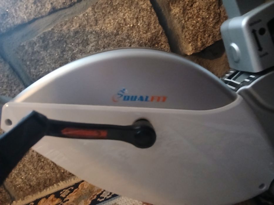 Bicicleta Dual Fit Estática. Desdobrável