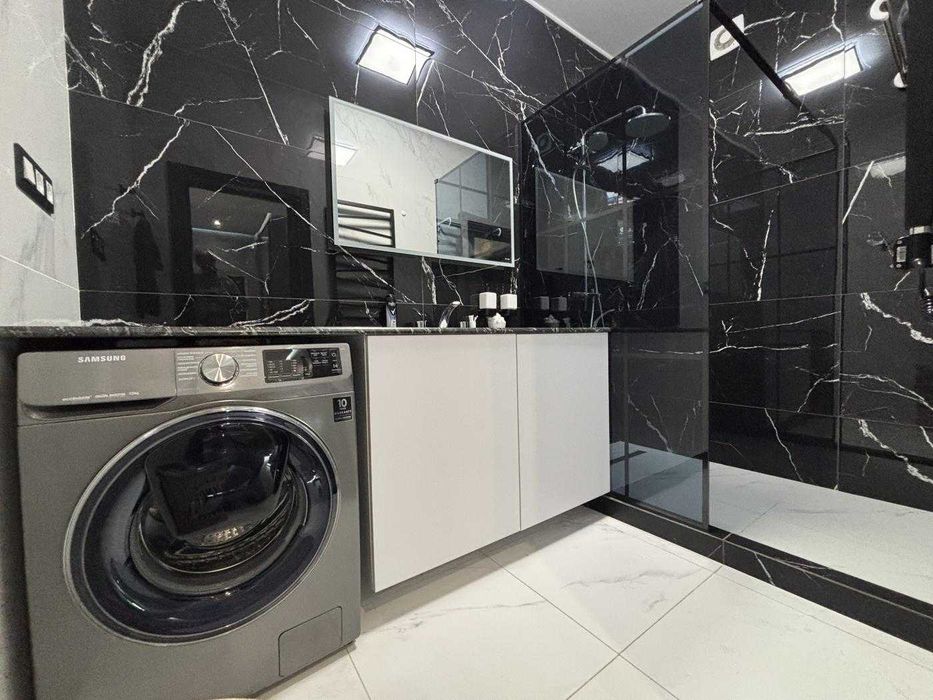 Стильна 2-кімнатна квартира з авторським дизайном у ЖК «28 Перлина»