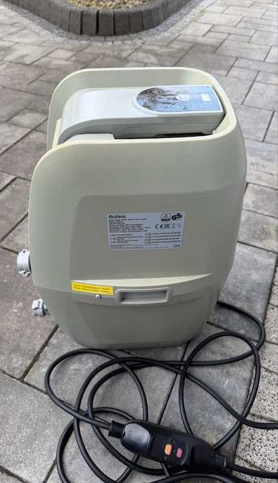 Pompa do jacuzzi Lay-Z-Spa – sprawna, gotowa do użycia