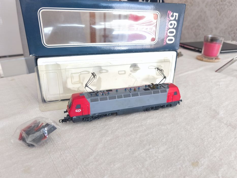 Locomotiva CP 5600 electrotren HO AC