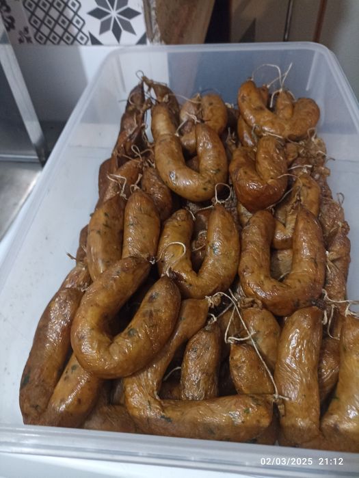 Queijos artesanais e fumeiro