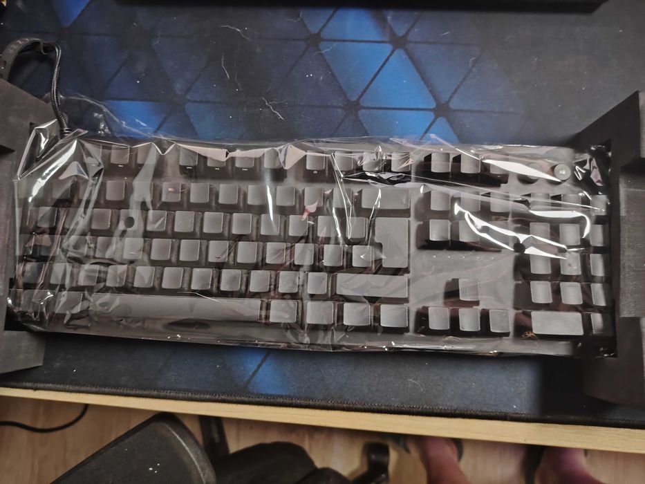 Vendo Teclado Gaming RAZER Huntsman V2 (Ótico - Espanhol - Preto)