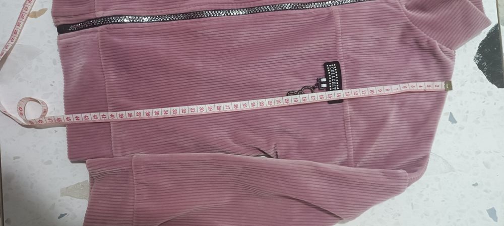 Костюм на дівчинку