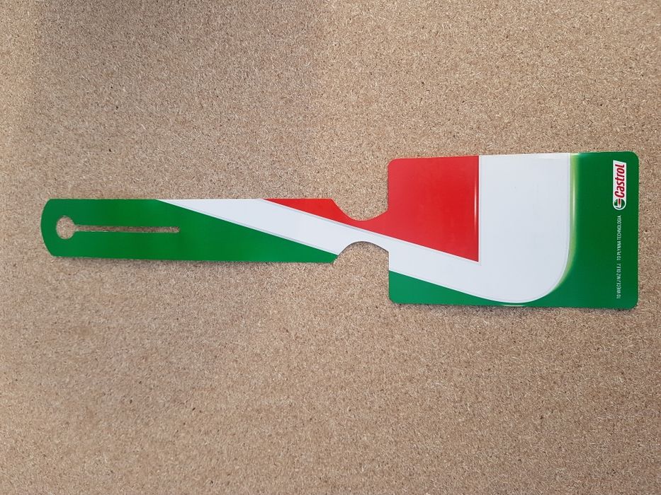 Kartki wymiany oleju castrol.