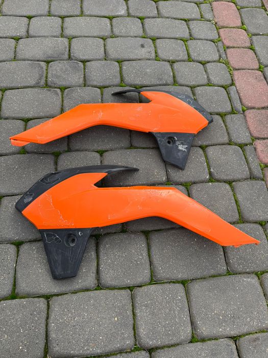 komplet blotnik oslona boczek plastikow boczki ktm sx 85 r 13-17