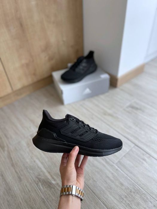 Adidas EQ21 Run