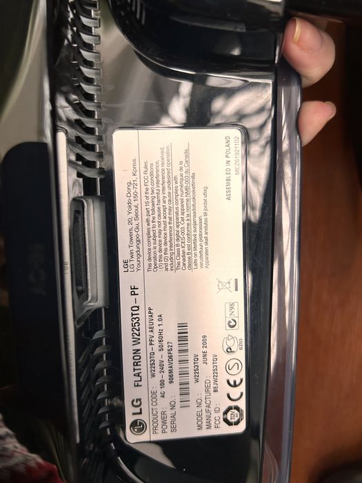 LG Flatron W2253TQ-PF