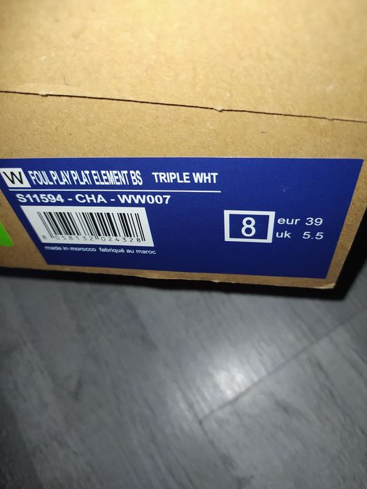 Buty 39 białe  zapraszam