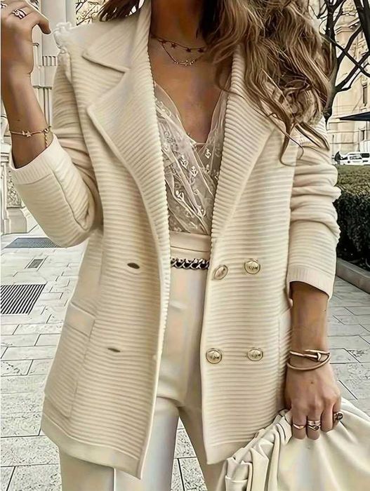 Żakiet z dzianiny beżowy plus size