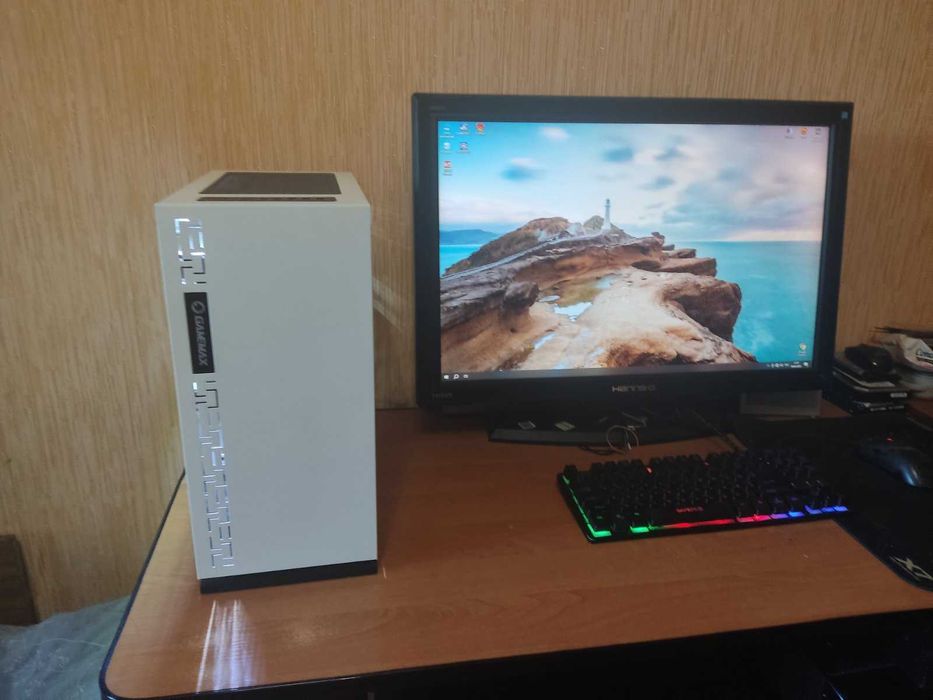 ИГРОВОЙ КОМПIntel i5-7400 (4x3.50 GHz) ,GTX 1050 Ti (4 Gb) ,DDR4 16Gb ,SSD 120 Gb ,HDD 500 Gb