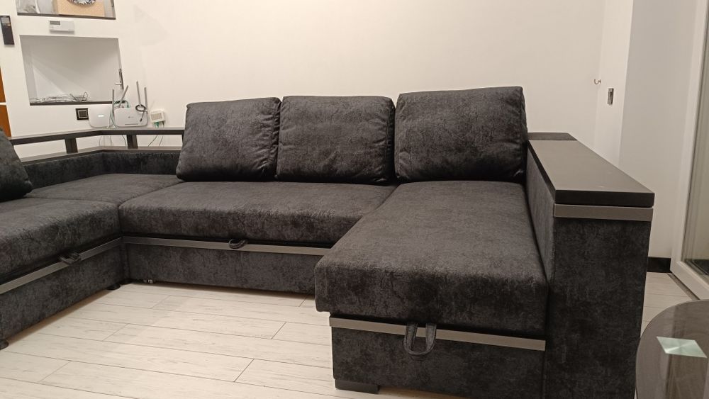 Перетяжка мебели и ремонт мягкой мебели.матрасы стулья.Кровать.Кресло.