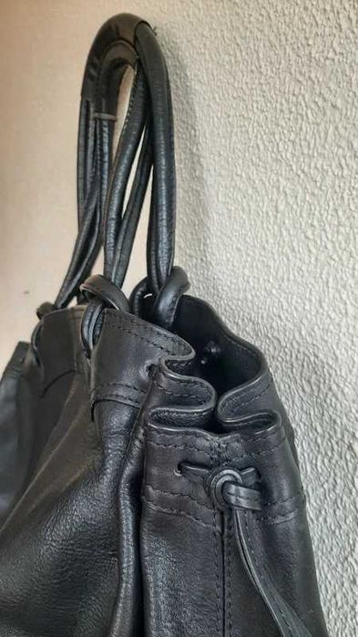 Mala artesanal, preta em pele, NOVA