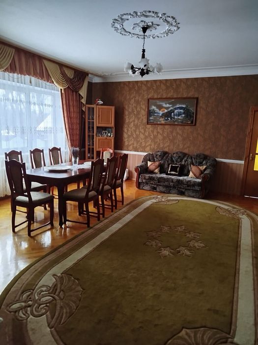 Житловий будинок з виходом до річки Південний Буг