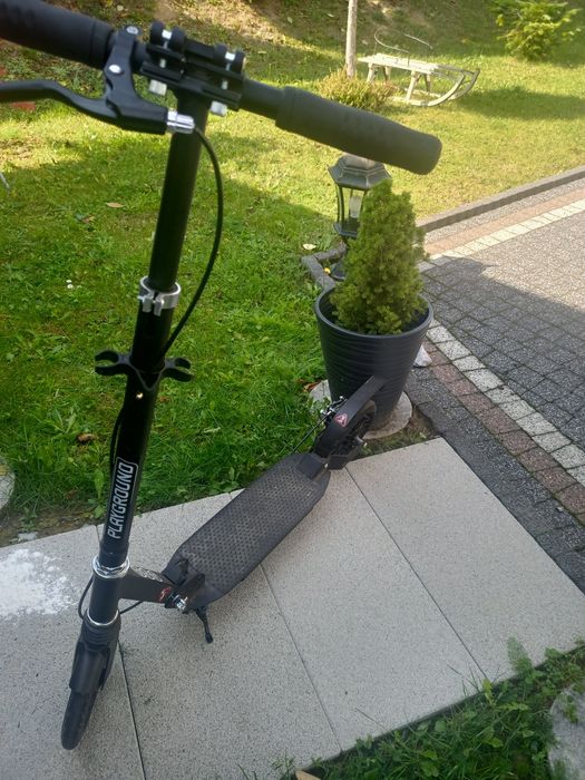 Hulajnoga Playground