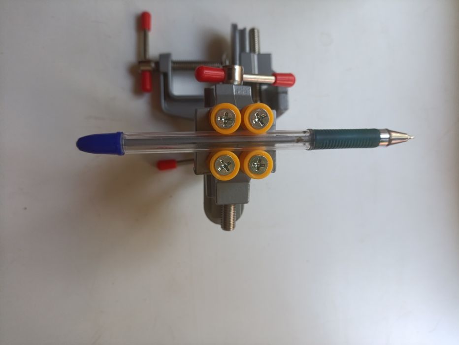 Маленькие  тиски