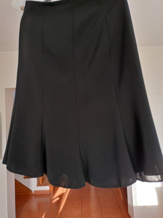 Sprzedam czarną spódnicę
