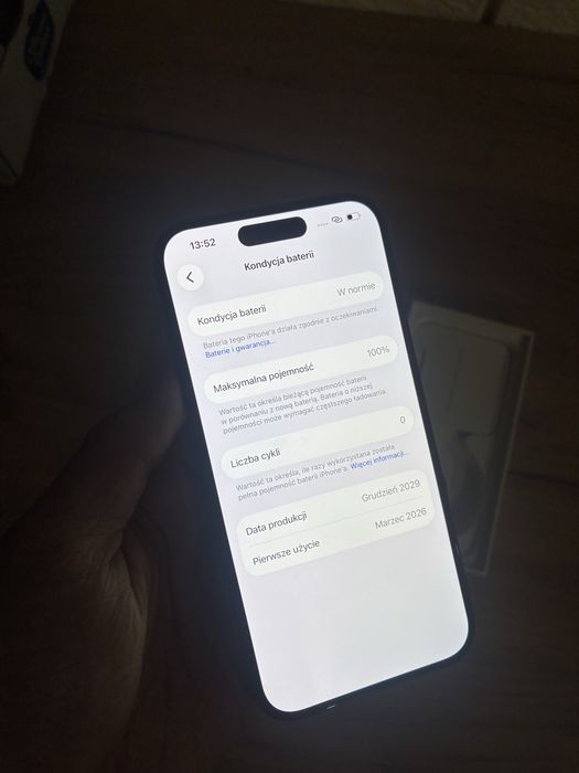 Iphone 15 pro 256 gb 100% kondycji
