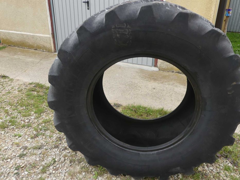 Opony 650/65 R38