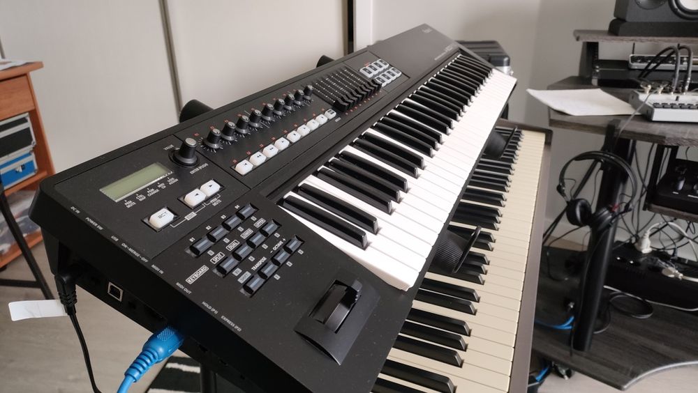 Roland A-800 PRO