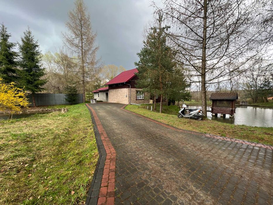 Будинок в Карпатах (15 км Косів), обладнаний під форелеве господарство