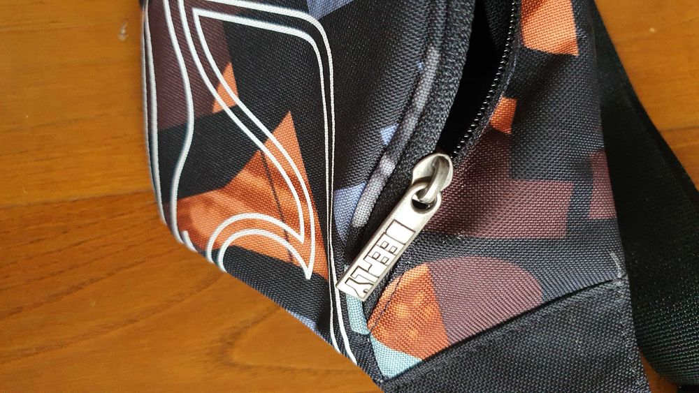 Vendo saco Lacoste novo e original