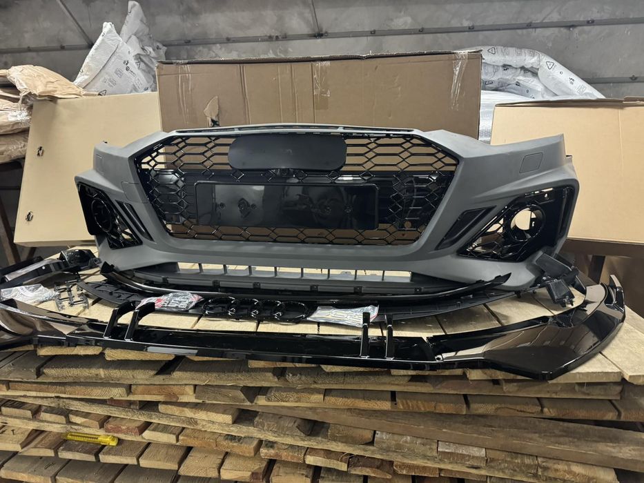 Audi RS5 A5 21-24 бампер в заборе Ауди А5
