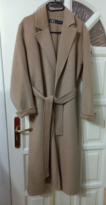 Płaszcz wiązany Zara
