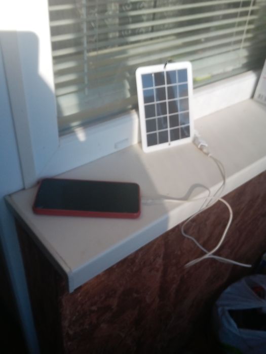 Солнечная панель. Зарядное для телефона.