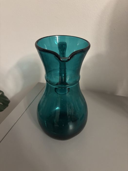 Caneca em vidro verde
