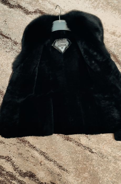 Женская кожаная дублёнка Marizoti, с натуральным мехом, р. Xs