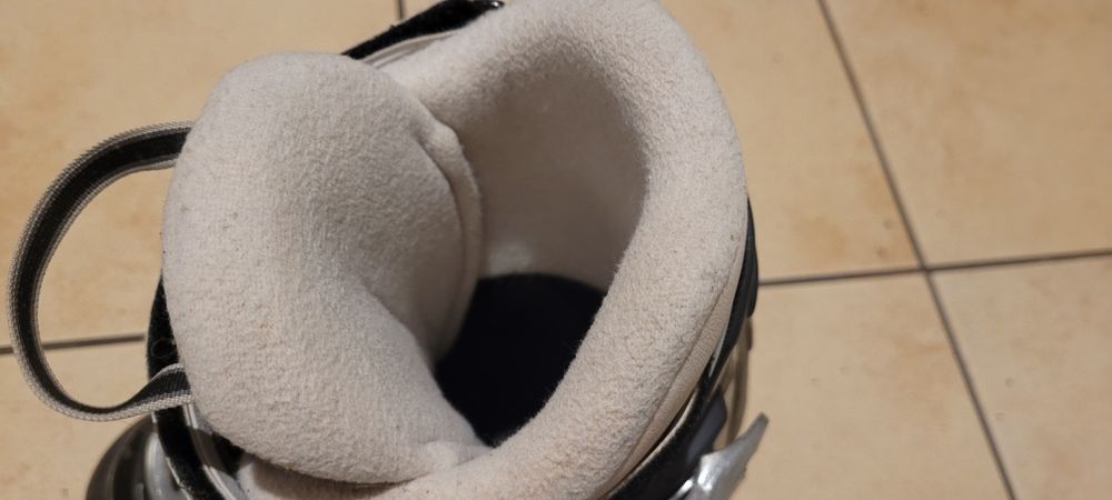 Buty narciarskie firmy Rossignol