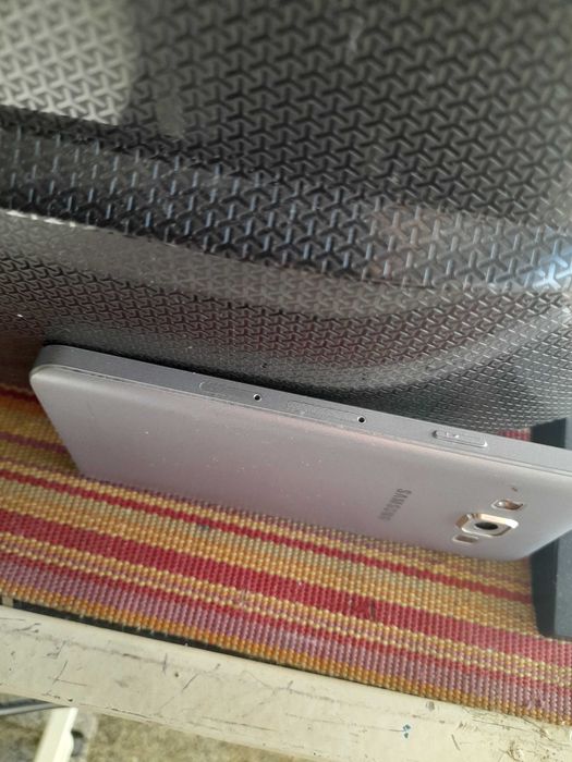telemovel samsung galaxy a3 2018 como novo