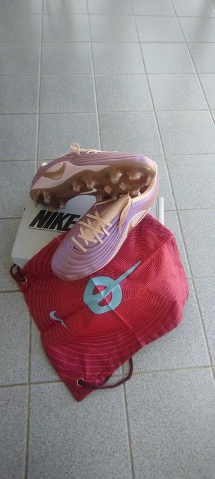 Chuteira Nike tiempo maestro legend